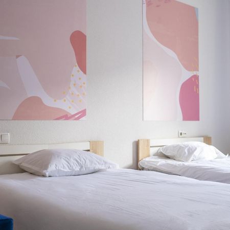 Mint Hotel Прізрен Номер фото